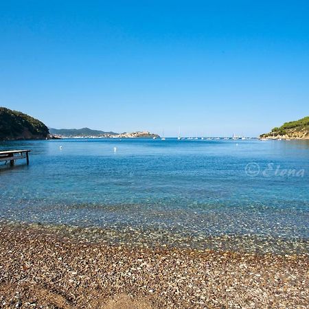 Appartamenti La Baia Lido 포르토페라이오 외부 사진